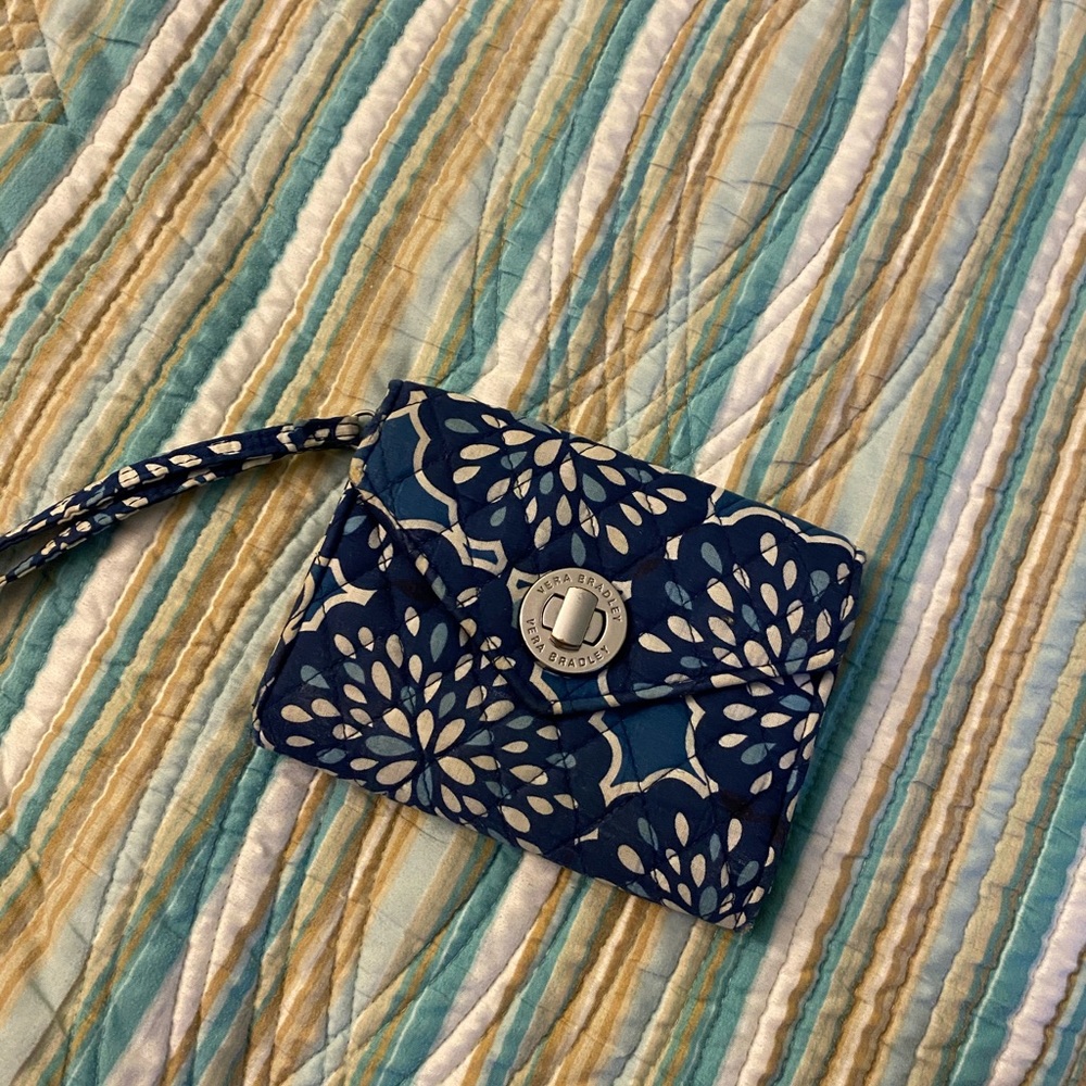 vera bradley wallet